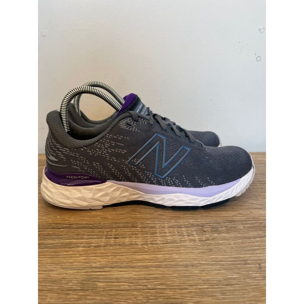 New Balance Fresh Foam 880 v11 Womens Shoes Gray Athletic Running Sneakers Sz 8